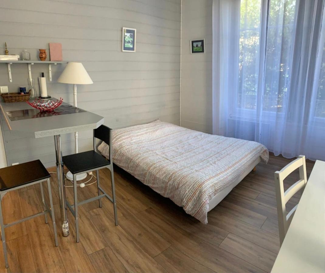 Le Coeur, Studio central refait à neuf, au calme Besançon Extérieur photo